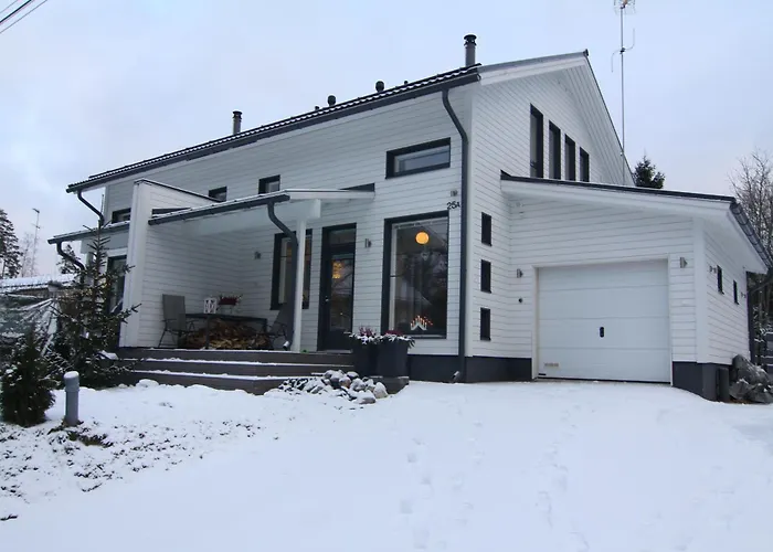 2 Bedroom House In Vantaa, 15 Min From Airport, Sauna
